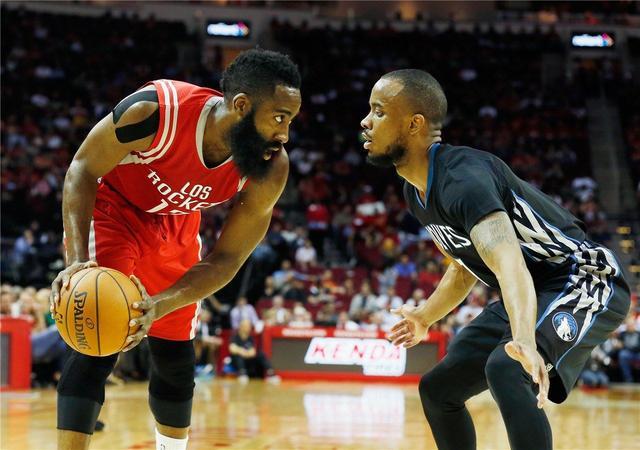 B费的点球 B费的点球