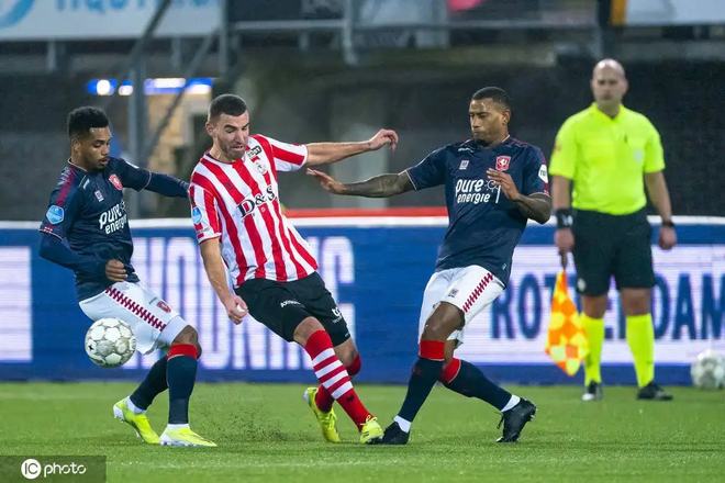 在对阵苏宁 在对阵苏宁