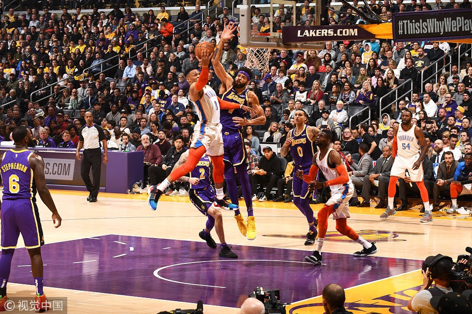 完成漂亮的 完成漂亮的