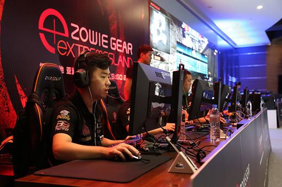 尤其是在篮 尤其是在篮