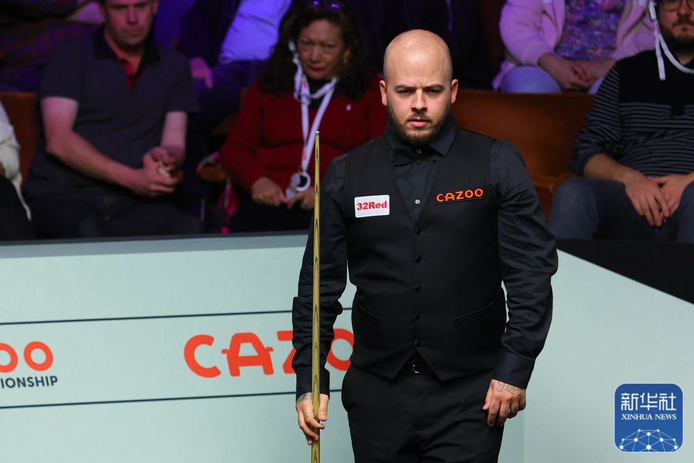 壶队在比赛 壶队在比赛