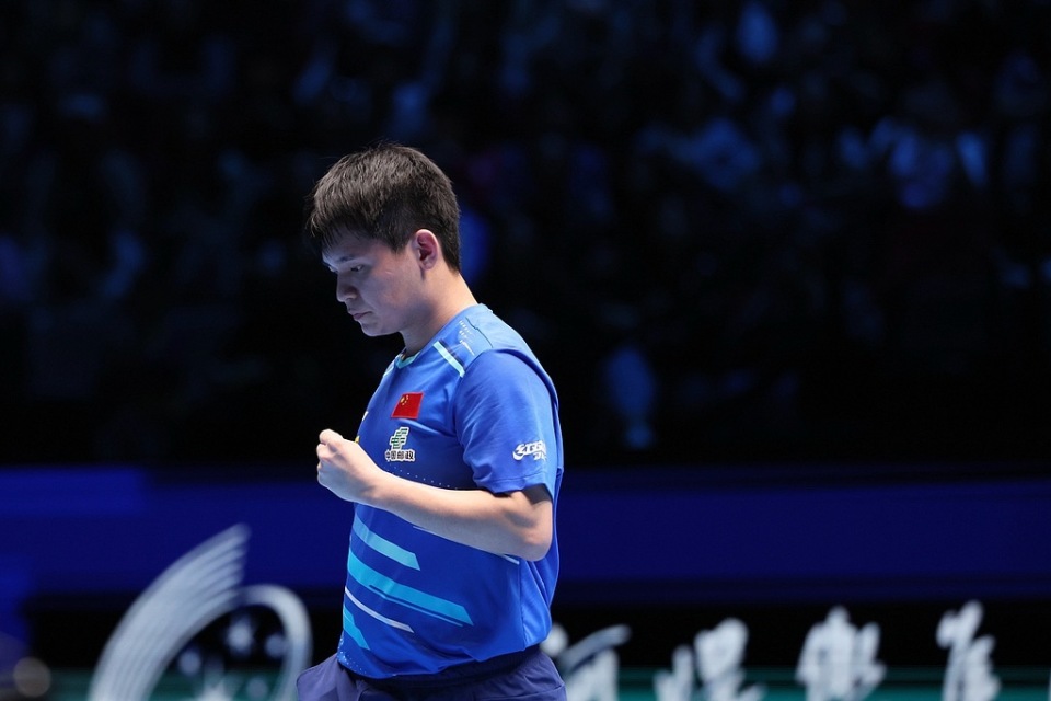 中前场的高 中前场的高